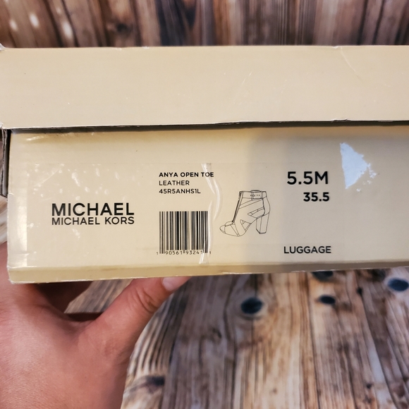 MICHAEL KORS  Anya Open Toe Sandal - Picture 13 of 13